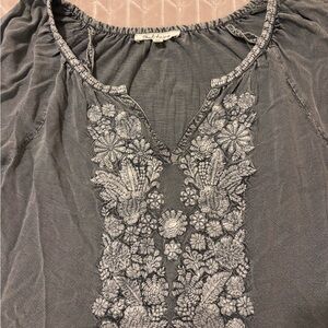 Solitaire Women's Peasant Top Size M Crepe Embroidered Romantic 3/4 Roll Sleeve